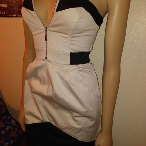 Beige and black H&M dress, size 2 - Picture 3 of 7